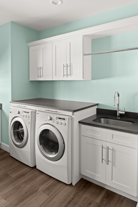 laundry room makeover
