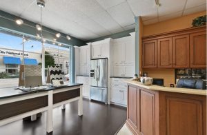 s--and-w-kitchens-inside-winter-park-showroom-kitchen-layout-tile-selection