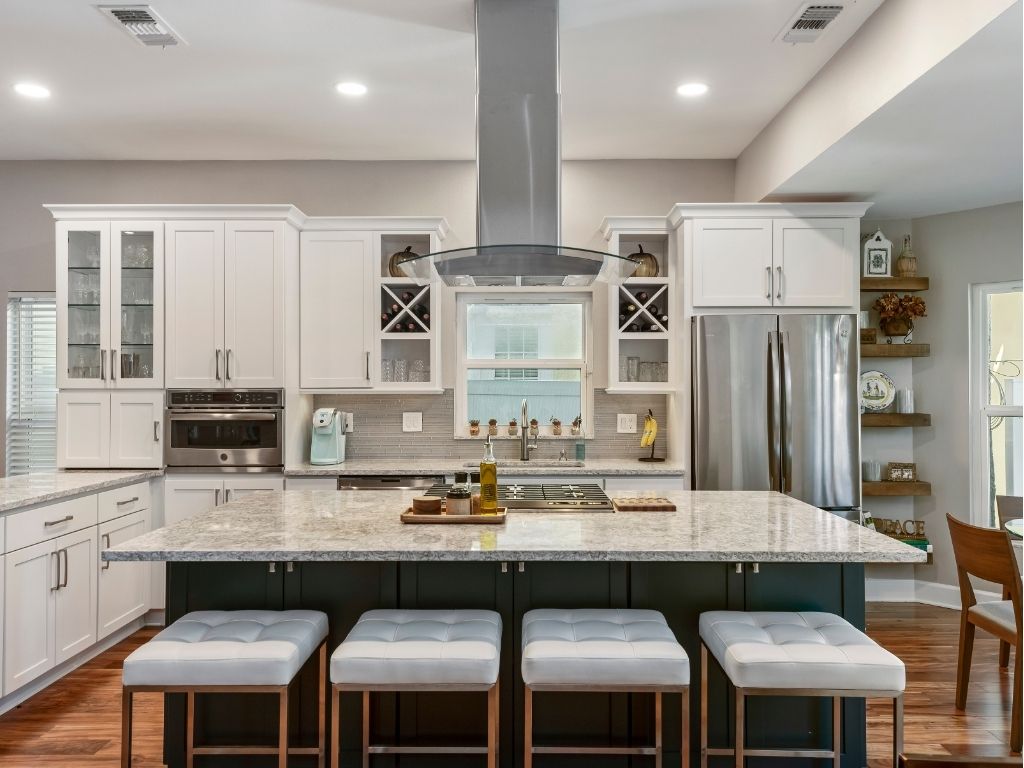 sarasota-location-daisley-kitchen-remodel S&w Kitchens Sarasota Daisley kitchen remodel by Larrisa Hicks