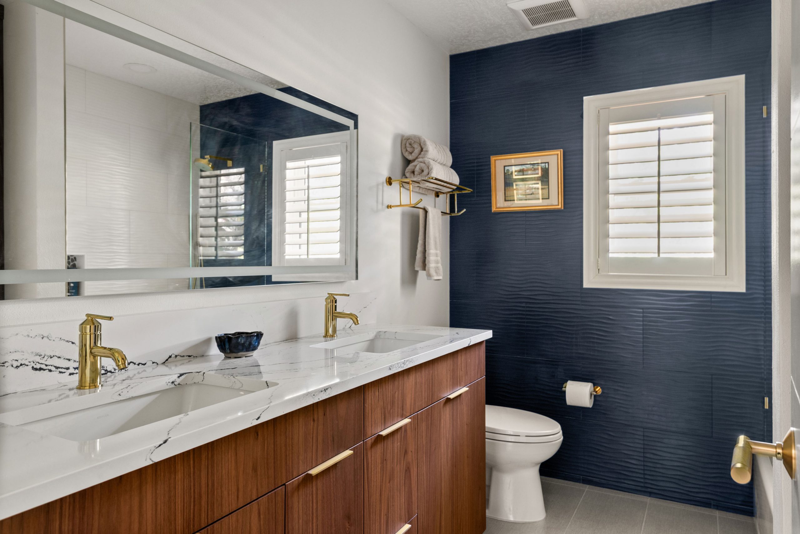 North-Carpenter-Road-whole-house-portfolio-15-bathroom