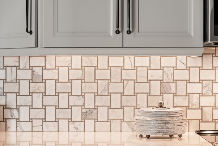 layered lighting kitchen