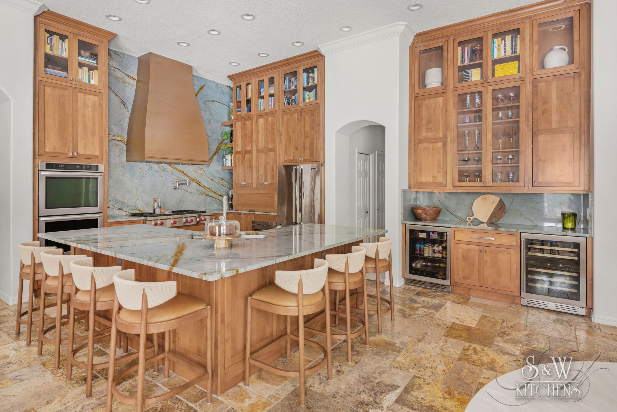 Tree-Tops-Road-port-07