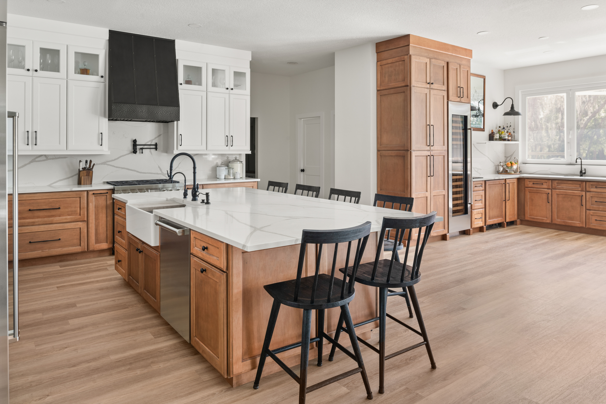 Kitchen remodel with bar in Palm HarborS-W-Hughlett-Kitchen--1--2100x1402-784e9e70-b523-43d6-acd8-726b15cdf9c8 (1) kitchen remodel in palm harbor fl