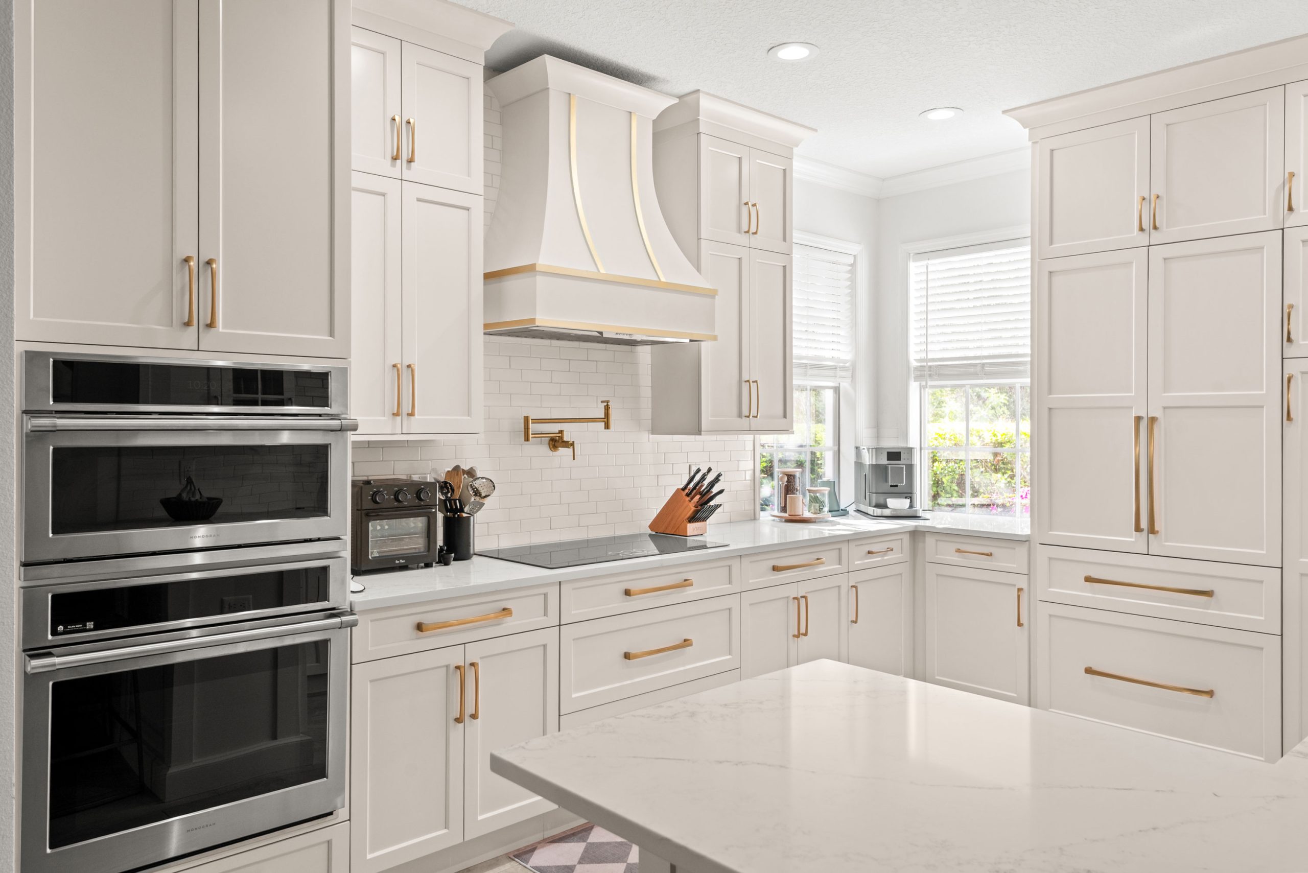 Tiago-Circle-Kitchen-Portfolio-11