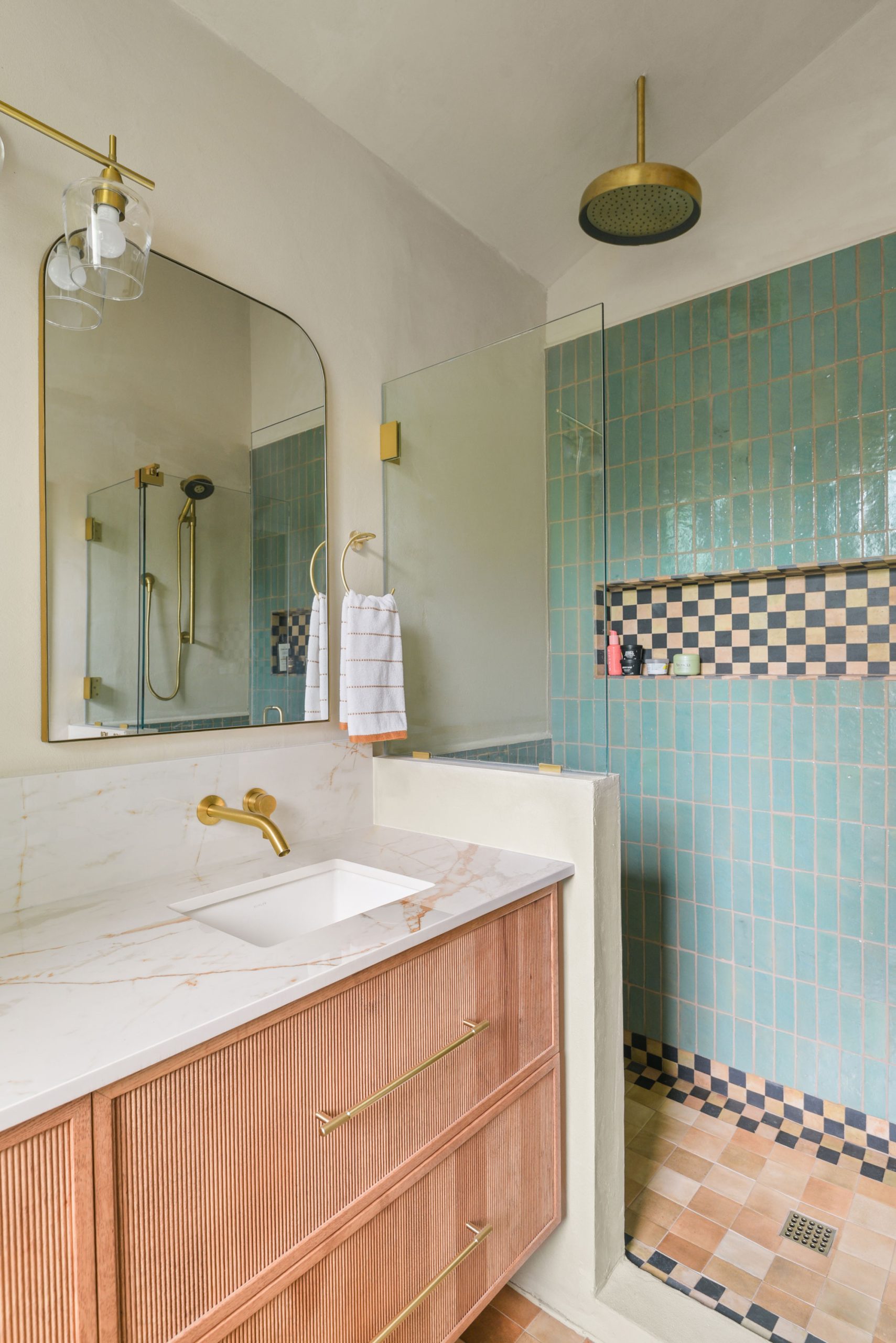 oregon-street-Bathroom-remodel-Portfolio-05