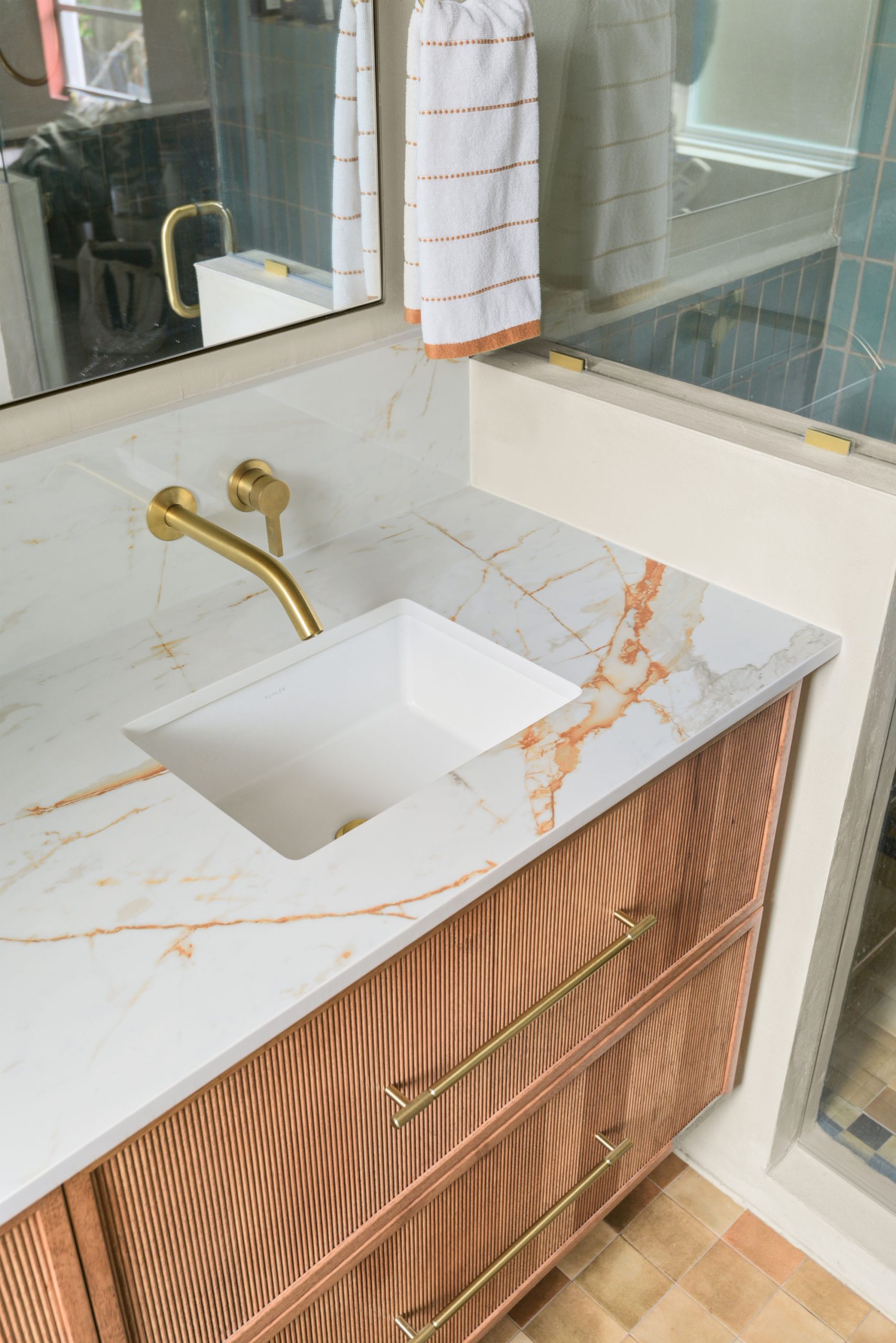 oregon-street-Bathroom-remodel-Portfolio-08